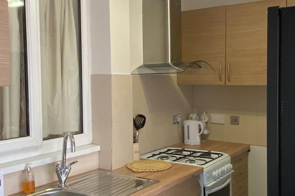 Grace'S Home Rotherham Esterno foto